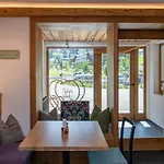 Gasthof-pension Wulfenia