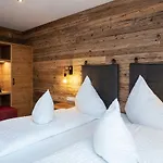 Gasthof-pension Wulfenia Gargellen