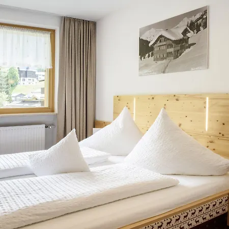 Gasthof-pension Wulfenia Gargellen