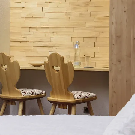 Gasthof-pension Wulfenia Gasthuis Gargellen