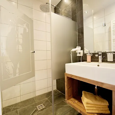 Gasthof-pension Wulfenia 3*