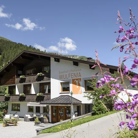 Gasthof-pension Wulfenia Gargellen