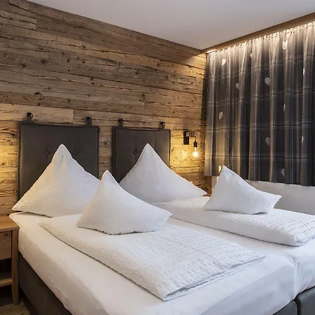 Gasthof-pension Wulfenia