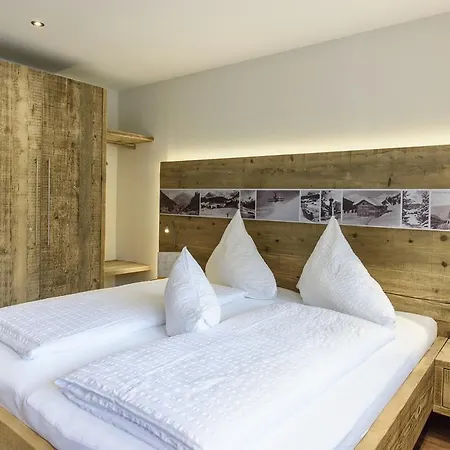 Gasthof-pension Wulfenia