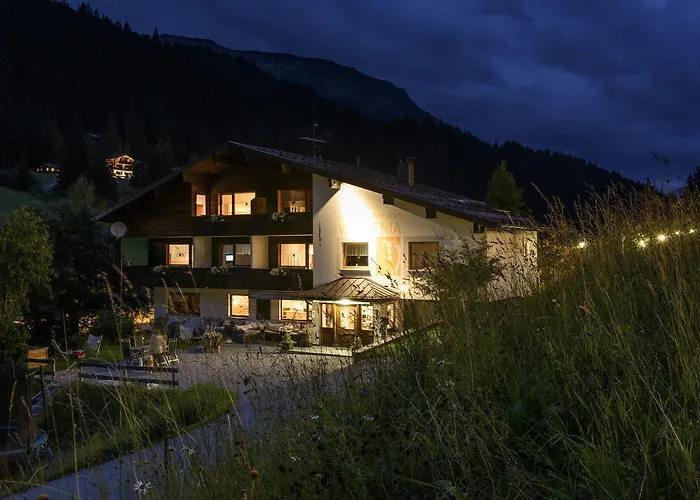 Gasthof-pension Wulfenia Guest house 3*
