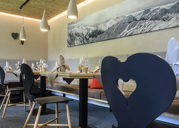 Gasthof-pension Wulfenia Gasthuis Gargellen