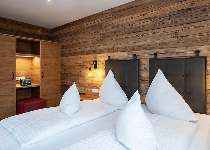 Gasthof-pension Wulfenia Gargellen